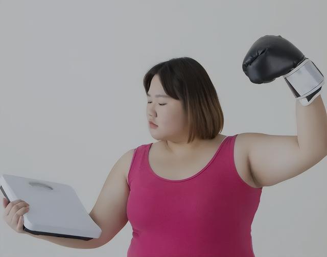 女性标准身高体重对照表2022，符合标准就行并不是越瘦越好