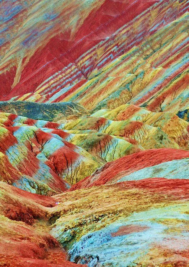 火车沿途风景最佳路线夏天，国内这些赏秋火车路线