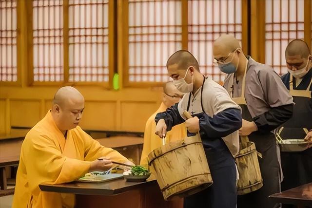 柳智宇在哪座寺庙出家，寺庙比社会还乱