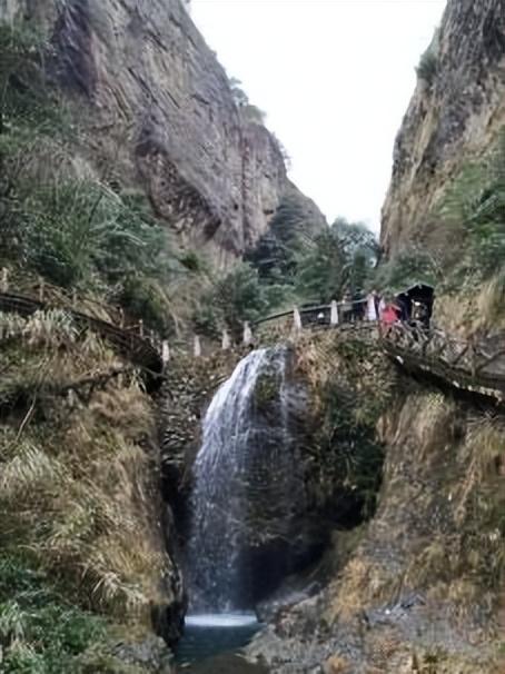 雁荡山哪个景点值得去看，雁荡山这个标志性景区