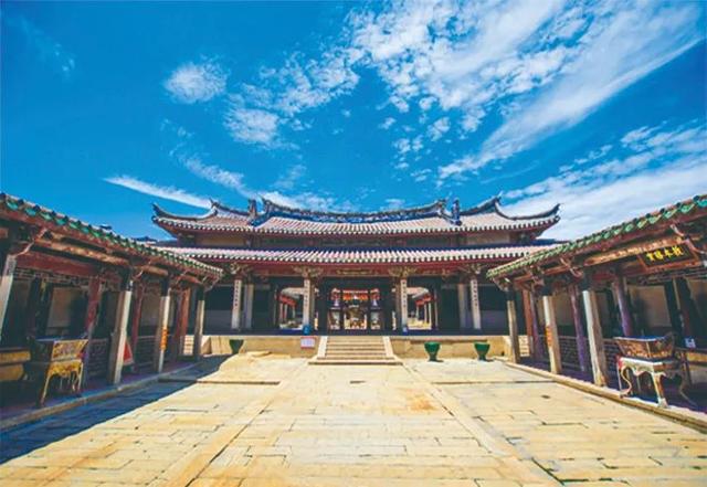 醉美泉州海岸线，到溜江踩沙逐浪去