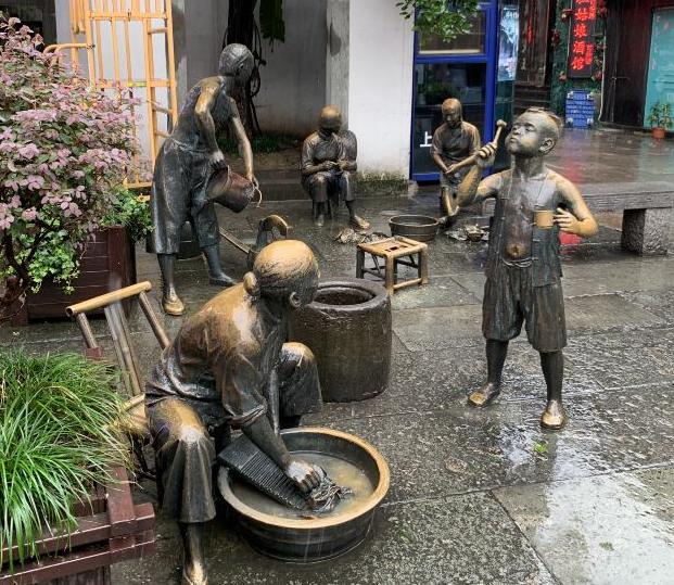 杭州十大夜晚景点，晚上可以逛下这几个夜市
