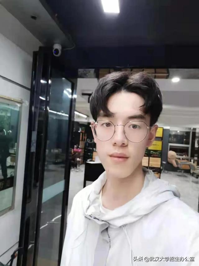 武大历史最好的校长，陈毅评价“一代完人”