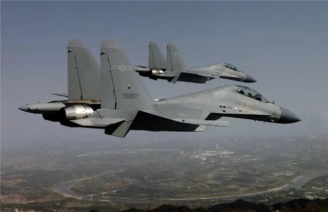 可能是未来台海战役的主角，最强四代机歼16