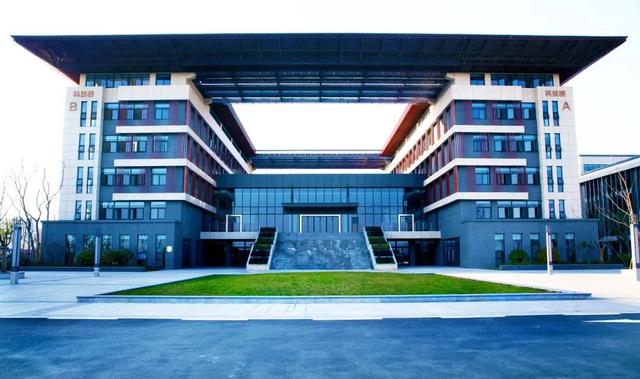 南京民办初中排名，南京民办学校排名（南京热门初中盘一盘）