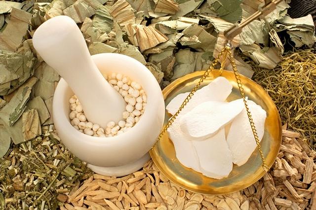 有毒的植物有哪些，52种有毒植物大全（毒性每个都很大）