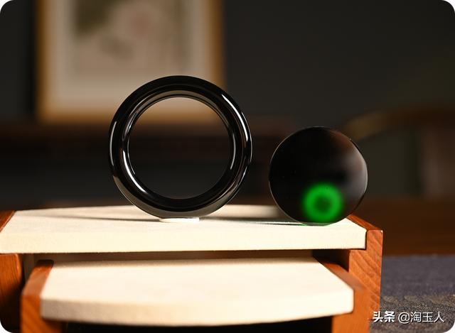 教你如何鉴别玉手镯，关于玉手镯的一切