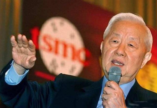 台积电的董事长张忠谋，台积电张忠谋身为美国华人
