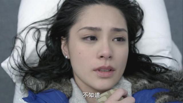 殷桃面相复原图，8位拥有美人痣的女星