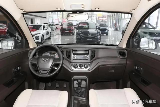 五菱宏光V搭载1.2L，五菱宏光v新款2022款最高配