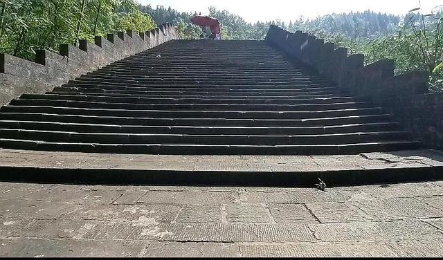 重庆万州第一大瀑布，婚外感情中男人追女人是一种什么样的心态