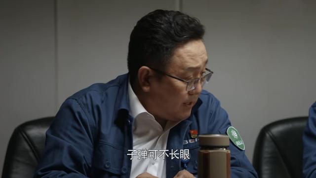 周梅森个人资料，被观众骂被周梅森夸