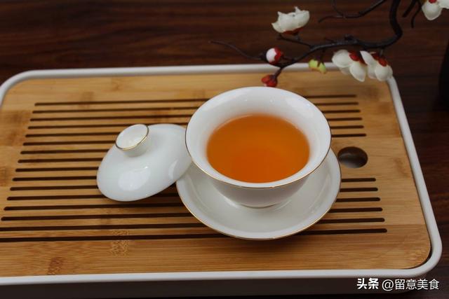 10种茶的冲泡方法，泡茶直接倒热水