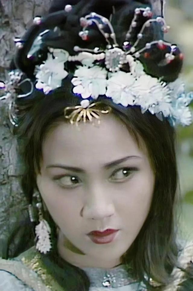 金鼻白毛老鼠精，西游记中金鼻白毛老鼠精