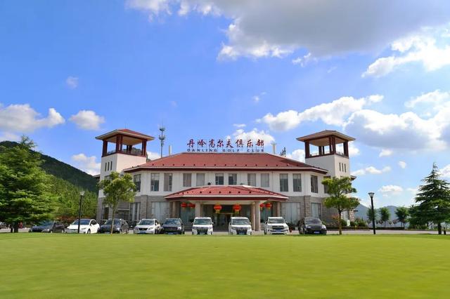 南山旅游攻略必去景点，南山旅游景区花开正好时