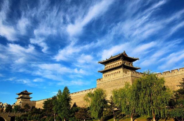 山西历史古城介绍，庭院深深中透着富华