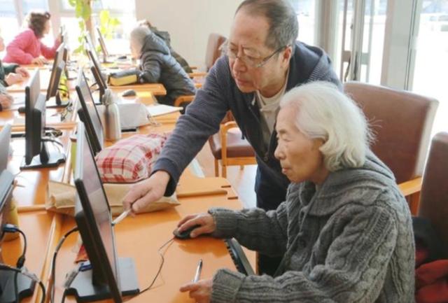 最新延退方案2022年实施吗，延退或将在2027年开始实施