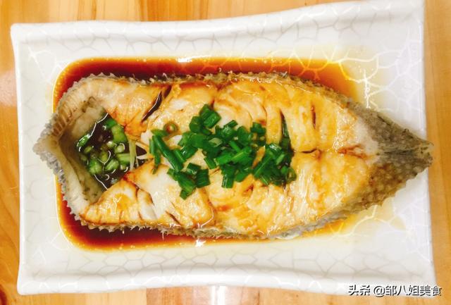 老年人吃什么补钙，中老年人补钙每天要喝多少牛奶（常吃这5种食物）