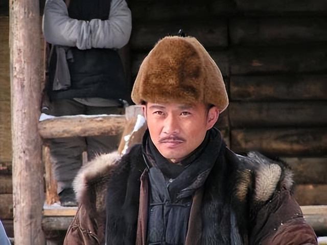 闯关东鲜儿故事线，鲜儿和传武在秀儿的婚房合欢
