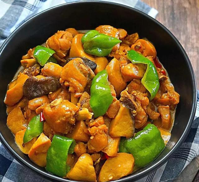 春节吃团圆饭菜谱，春节团圆饭菜单