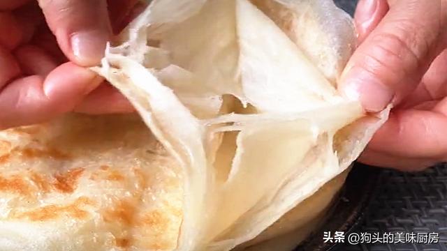 油饼怎么做好吃，油饼又简单又好吃的做法（面点师教你一招）