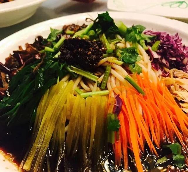 昆明十大必吃本地餐厅24小时营业，昆明这10家餐厅竟然是名人故居