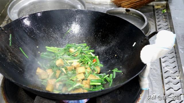 韭菜炒什么好吃，韭菜配哪些菜炒好吃（5种做法，鲜香美味顿顿光盘）