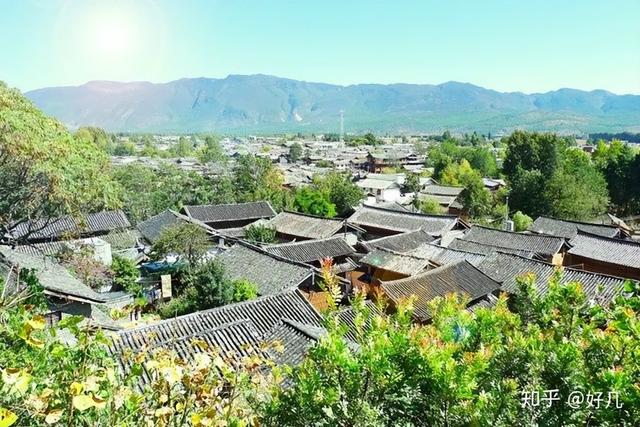 丽江古城旅游费用，丽江旅游自由行攻略及花费（想去丽江旅游的大哥们记下来,4-6月,1499玩到尽致）