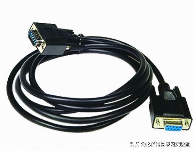 串口和并口各有什么特点，串口和并口的区别