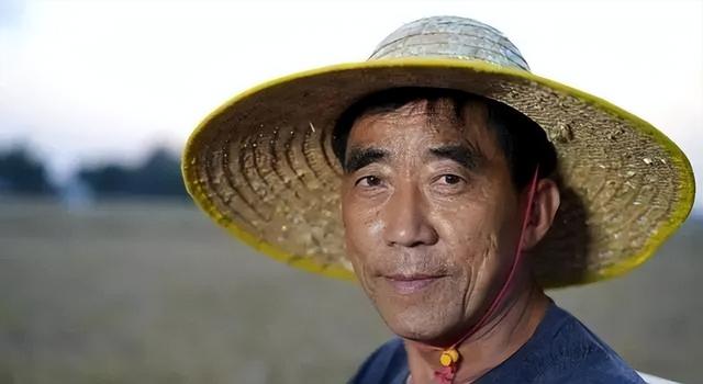 麦小登跟男友初见面，带着父亲嫁给青梅竹马