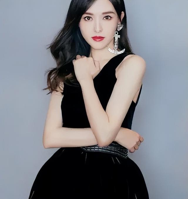 唐嫣和邱泽在一起多长时间，邱泽分享夫妻生活细节