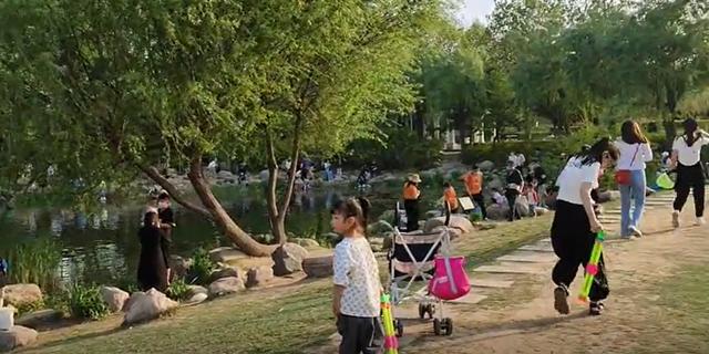 郑州周边好玩的地方，郑州周边适合遛娃的地方（郑州西环人少景美的8大遛娃地）