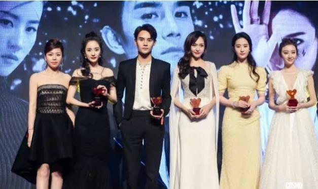 刘诗诗被追问婚礼日期，礼尚往来刘诗诗