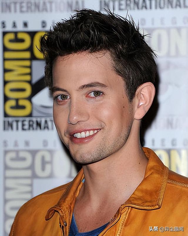 杰克逊拉斯波恩，暮光之城颜值巅峰