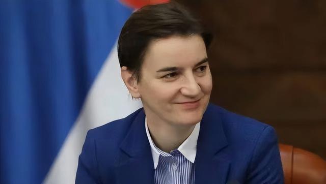 塞尔维亚女总理个人简介，塞尔维亚高颜值女总理
