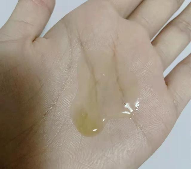 胜肽蓝色精华抗衰老，抗衰进入“温和高效”时代