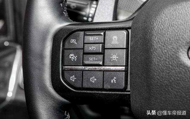 福特猛禽多少钱，68.68万元全新福特f-150猛禽上市（福特F-150猛禽上市）