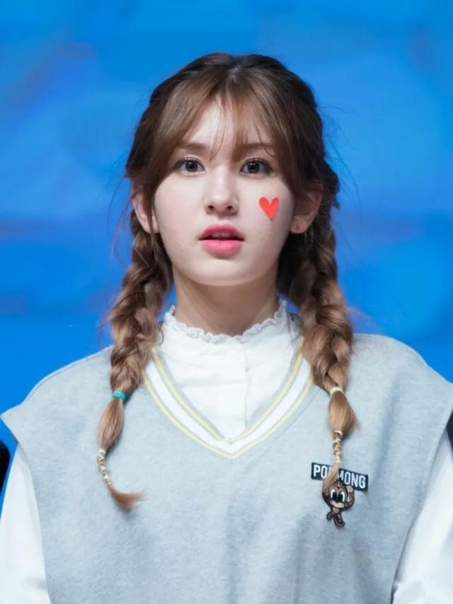 她凭什么被称为南韩第一真人芭比，来看看lisa的颜值