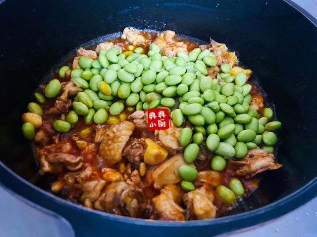 毛豆米怎么做好吃，五香毛豆米怎么炒好吃（毛豆别光用来炒着吃了）