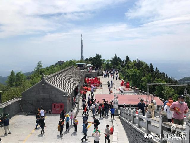 南岳衡山在哪里，南岳衡山天下奇观（南岳衡山，五岳独秀）