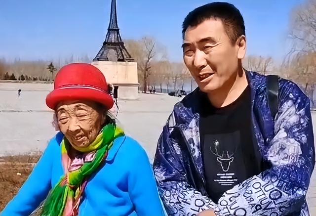 马玉琴李玉成夫妻，流口水与李玉成互动被无视