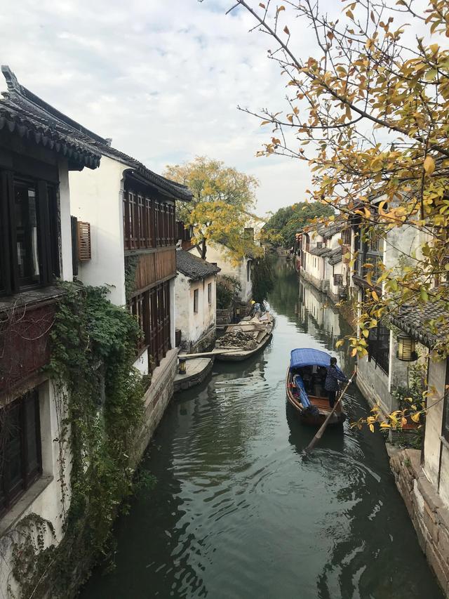 短经典文案三，短文案精选（朋友圈激励人心的文案句子）