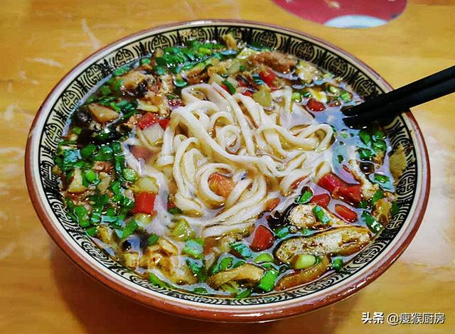 正宗陕西老碗面，倒是一碗老碗面真是够实在
