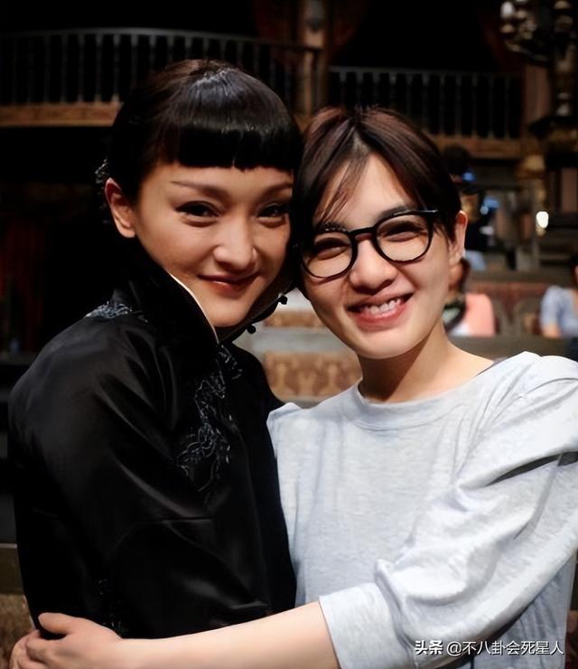 几位女明星的素颜你被谁惊艳到了，现实中路人脸