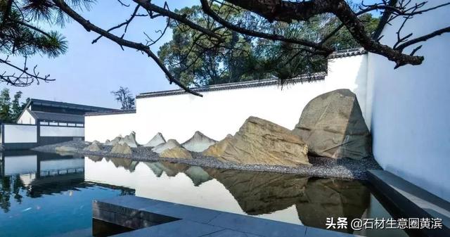 砂岩是什么岩石，泥岩和砂岩页岩的主要区别（哪些岩石中有宝石？—化石）