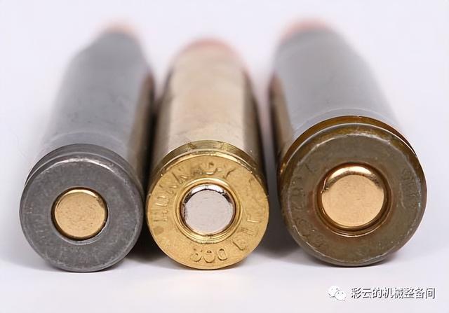 弹夹上弹原理，为啥绝大多数霰弹枪没有弹匣
