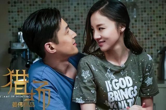 章龄之陈龙的年轻照，都在说她是陈龙老婆、薛之谦前女友