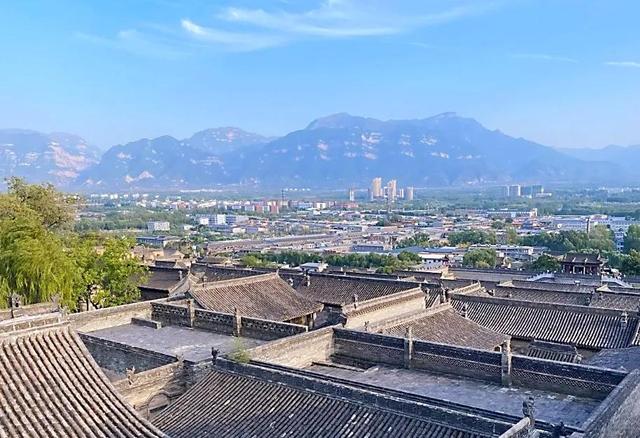王家大院在哪里，去山西王家大院都经过哪几个景点（值得一游的山西大院）