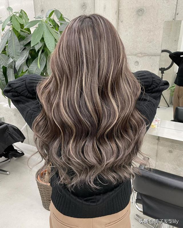 女士头发造型中长发，当下发廊最火女发14款
