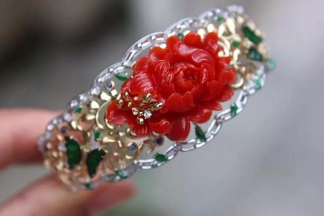 天然阿卡红珊瑚戴久了会褪色吗，关于红珊瑚的几个认识误区